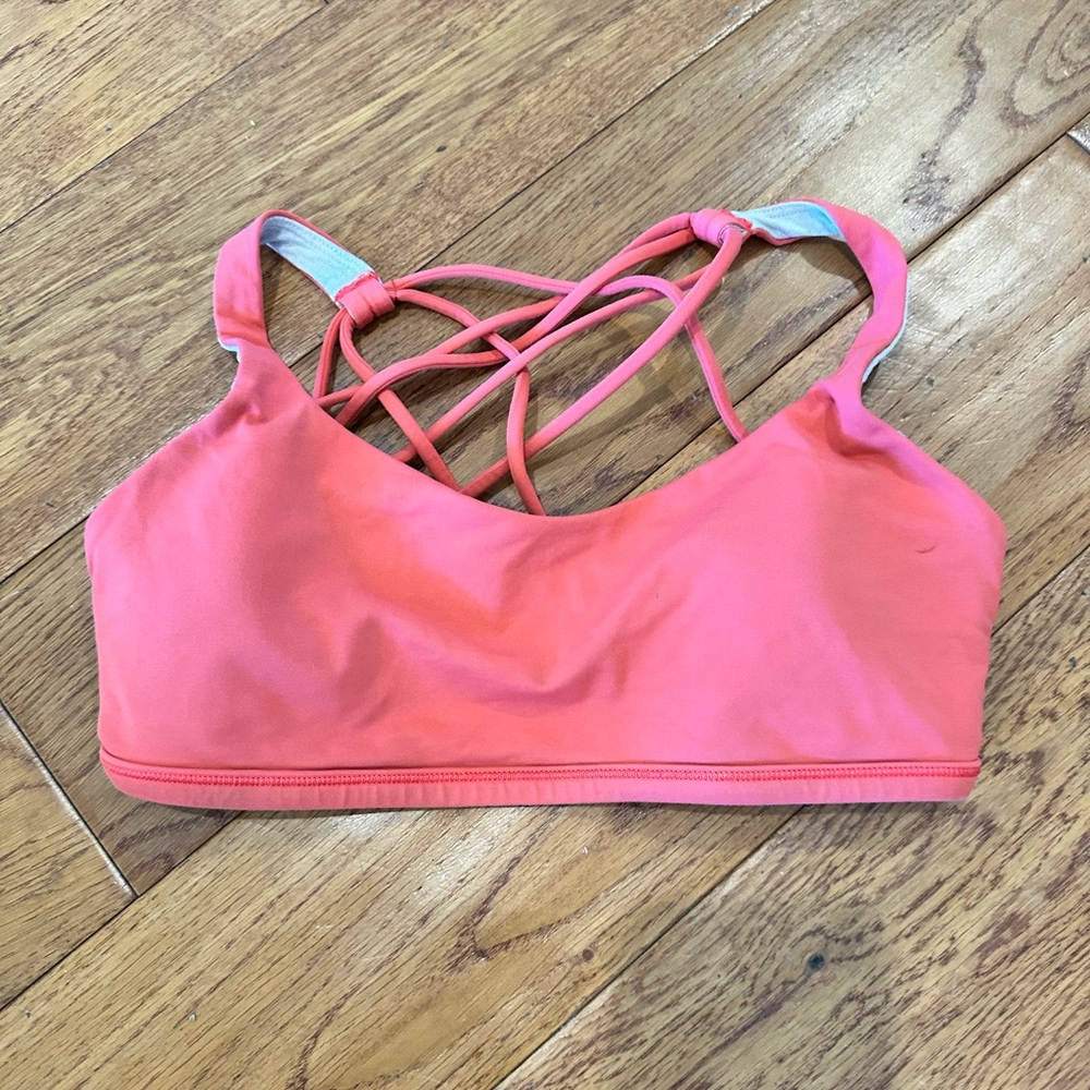 Lululemon bra